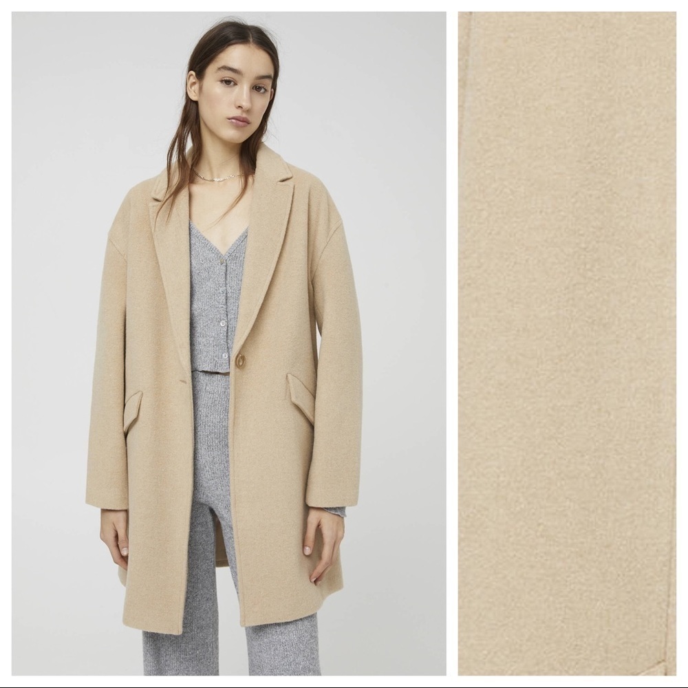 NWT. Pull&Bear Light Tan Wool Blend Coat. Size S.